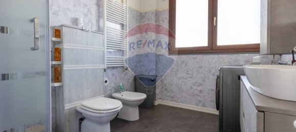 2 Schlafzimmer Wohnung in Busto Arsizio, Italy, Nr. 266942 21