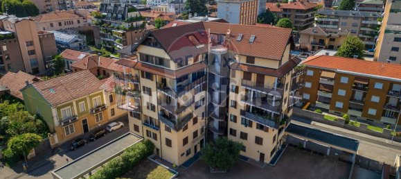 2 Schlafzimmer Wohnung in Busto Arsizio, Italy, Nr. 266942 27