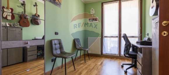 2 Schlafzimmer Wohnung in Busto Arsizio, Italy, Nr. 266942 18