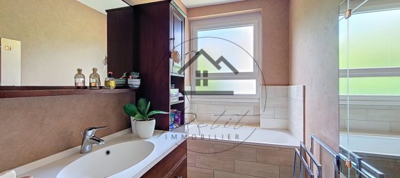 2 bedrooms Apartment in Nogent-sur-Oise, France No. 300562 8