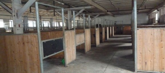 8 bedrooms House in Verneuil-sous-Coucy, France No. 83914 4