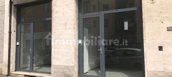 2غرفة عقار تجاري في Turin, Italy رقم 155081 17