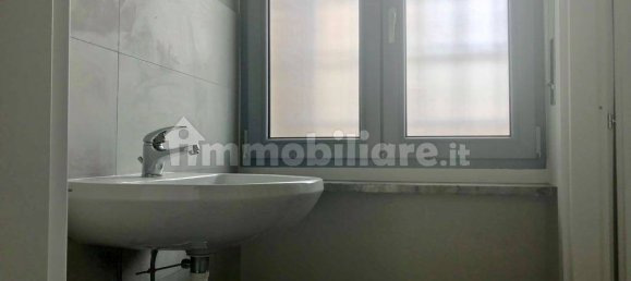 2غرفة عقار تجاري في Turin, Italy رقم 155081 12