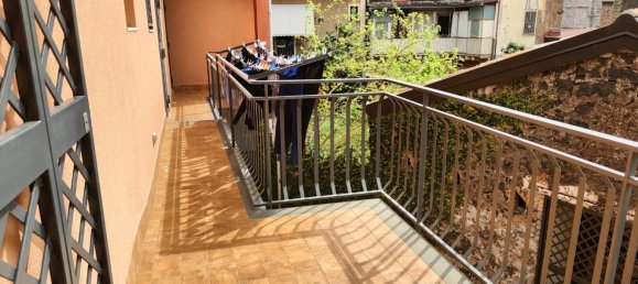 Дом с 3 спальнями в Катания, Италия № 89945 42