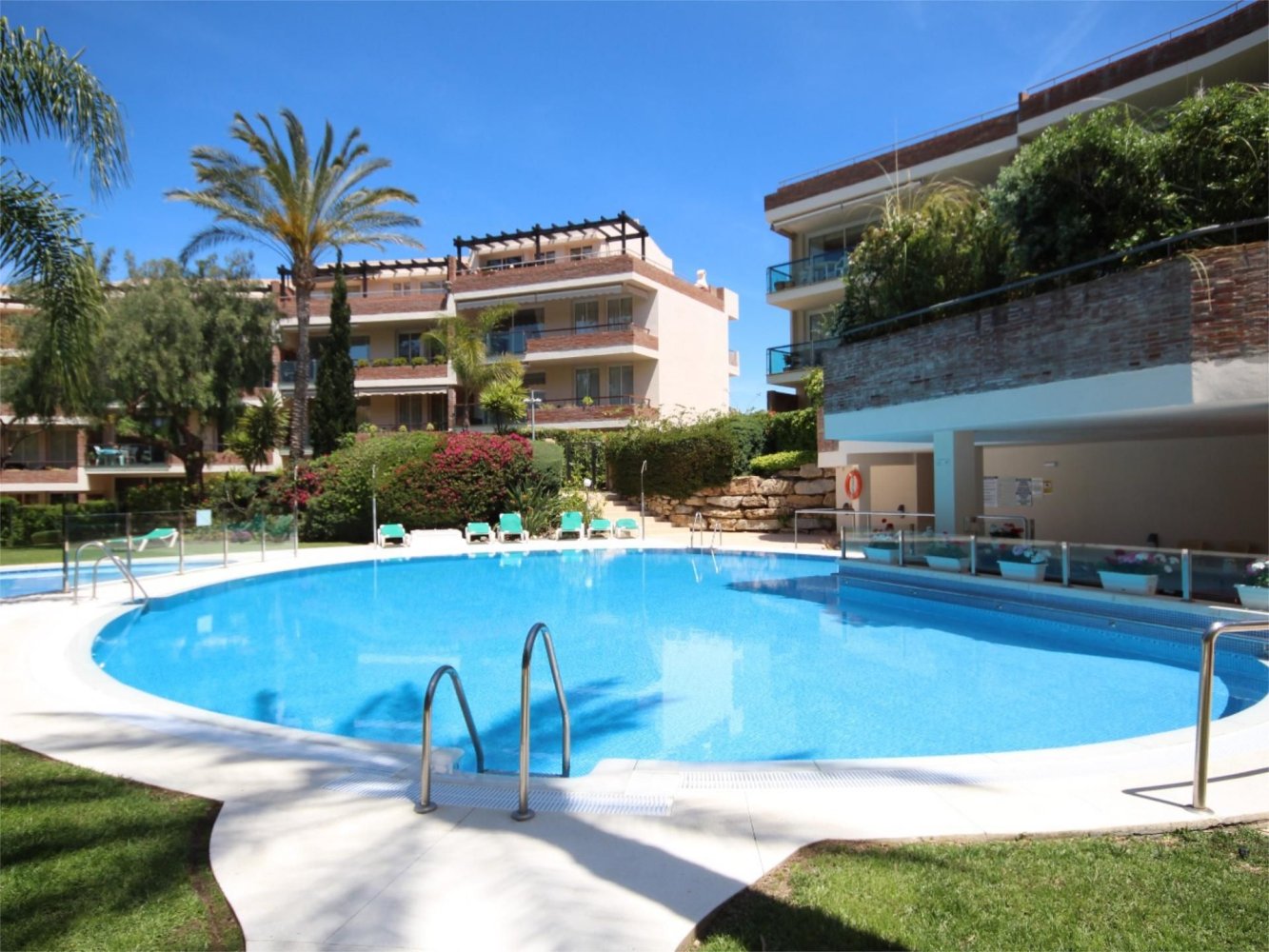 Квартира с 2 спальнями в Михас, Испания № 147927