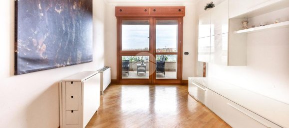 2 rooms Apartment in Rome, Italy No. 235529 24