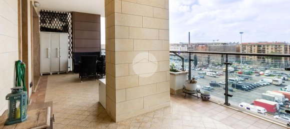 2 rooms Apartment in Rome, Italy No. 235529 2