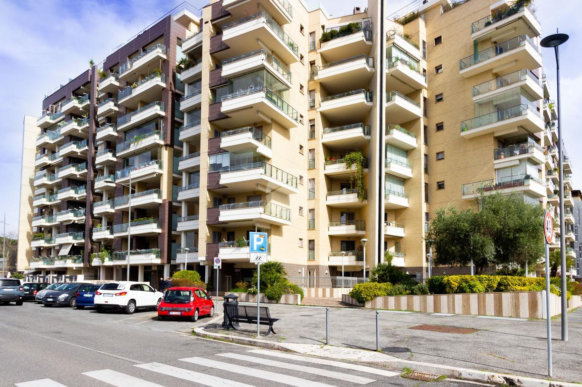 2 rooms Apartment in Rome, Italy No. 235529