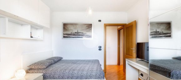 2 rooms Apartment in Rome, Italy No. 235529 21