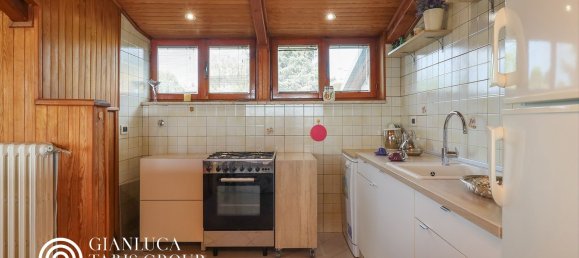 4 bedrooms Apartment in Chieri, Italy No. 332591 10