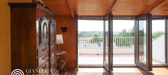 4 bedrooms Apartment in Chieri, Italy No. 332591 15