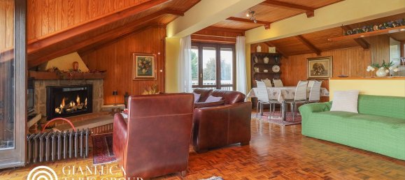 4 bedrooms Apartment in Chieri, Italy No. 332591 4