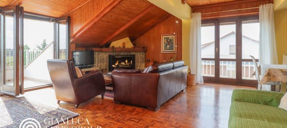 4 bedrooms Apartment in Chieri, Italy No. 332591 5