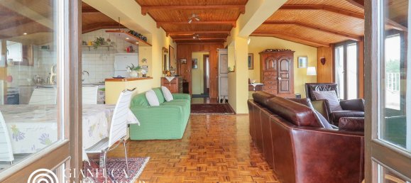 4 bedrooms Apartment in Chieri, Italy No. 332591 6