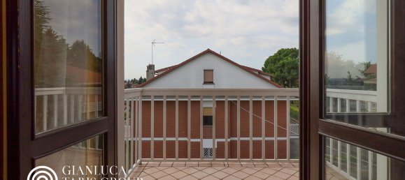 4 bedrooms Apartment in Chieri, Italy No. 332591 16