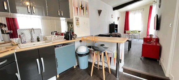 2 bedrooms Apartment in Louvres, France No. 182087 3