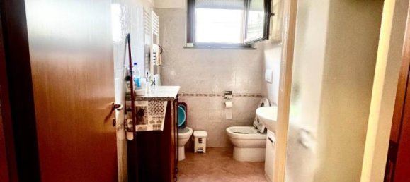 Apartamento de 6 habitaciónes en Signa, Italy No. 38004 24