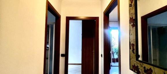 Apartamento de 6 habitaciónes en Signa, Italy No. 38004 5
