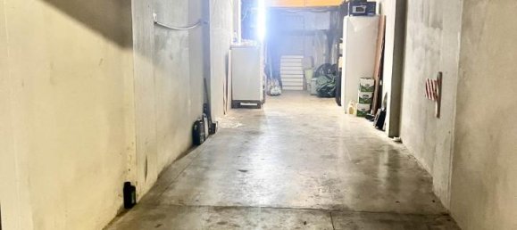 Apartamento de 6 habitaciónes en Signa, Italy No. 38004 28