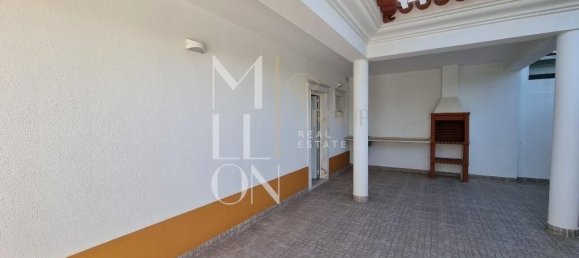 3 bedrooms House in Ericeira, Portugal No. 148599 3