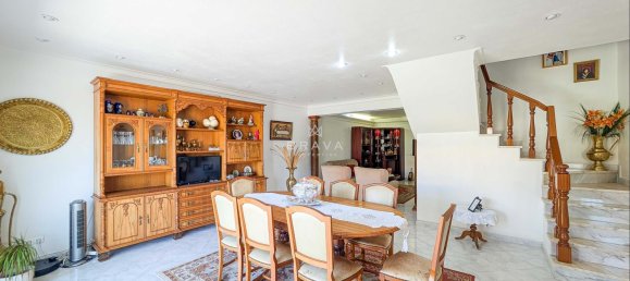 3 bedrooms Villa in Albufeira, Portugal No. 245302 8