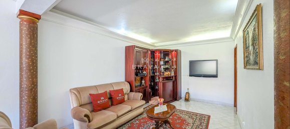 3 bedrooms Villa in Albufeira, Portugal No. 245302 4