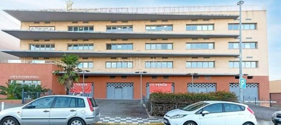 99m² Office in Andalusia, Spain No. 182428 3