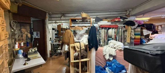 385m² Commercial property in Muggiò, Italy No. 359775 28