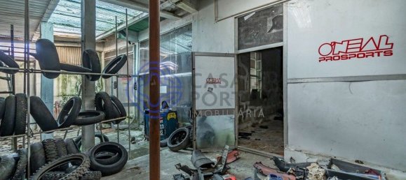 Gebäude in Porto, Portugal 380m², Nr. 41110 17