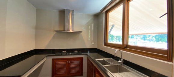 4 bedrooms House in Chiang Mai, Thailand No. 26950 7