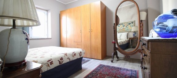 Apartamento de 4 habitaciónes en Montepaone, Italy No. 283283 2