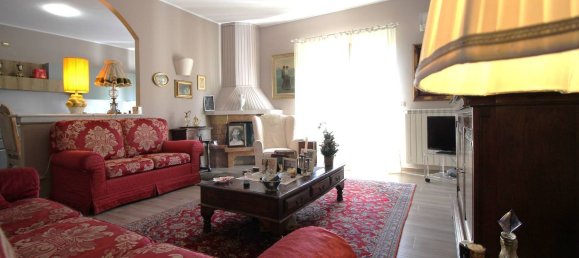 Apartamento de 4 habitaciónes en Montepaone, Italy No. 283283 7