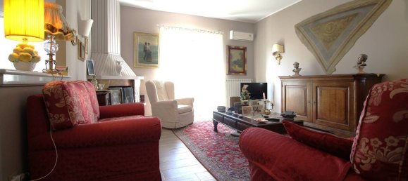 Apartamento de 4 habitaciónes en Montepaone, Italy No. 283283 8