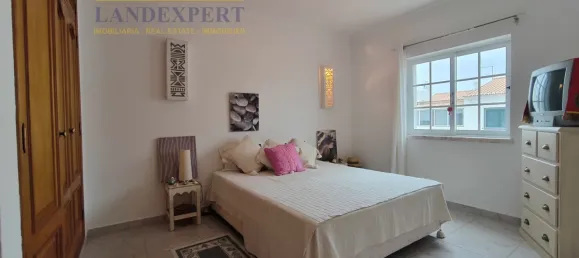 Casa de 3 dormitorios en Armacao de Pera, Portugal No. 137995 36