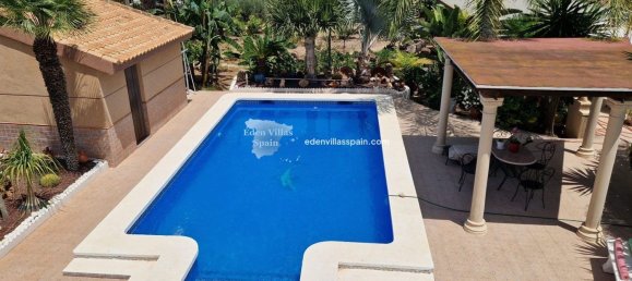4 Schlafzimmer Villa in Alicante, Spain, Nr. 159694 5