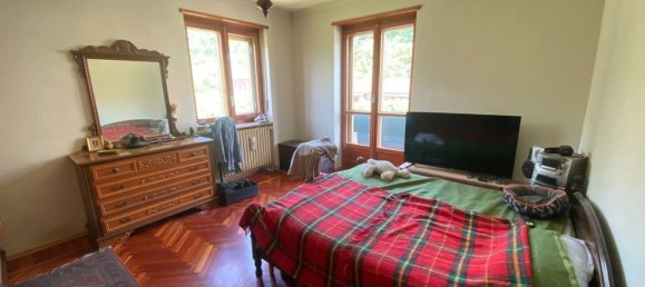 4 rooms Apartment in Pinasca, Italy No. 263551 10