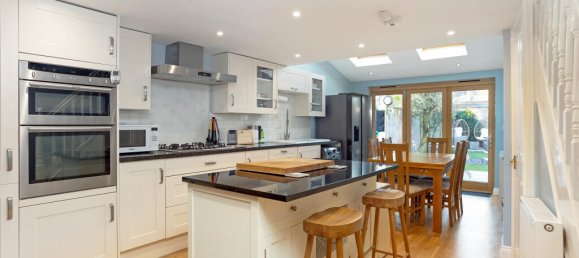 3 bedrooms House in London, United Kingdom No. 14163 17