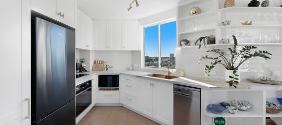 2 Schlafzimmer Wohnung in Surfers Paradise, Australia, Nr. 1040 4