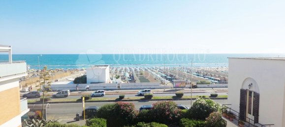 2 rooms Apartment in Rome, Italy No. 269000 23