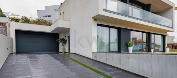 Дом с 4 спальнями в Валбон, Португалия № 109739 2