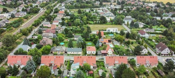 Adosado de 2 dormitorios en Strasshof an der Nordbahn, Austria No. 139187 4