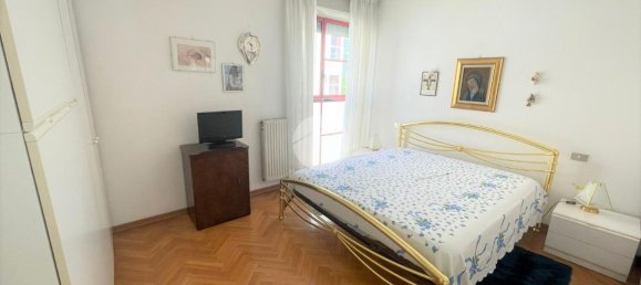 4-salle Appartement à Sestri Levante, Italy No. 14854 9