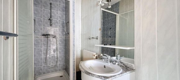 2 bedrooms Apartment in Montlucon, France No. 195471 7