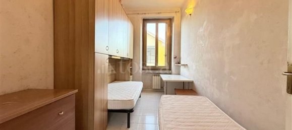 3 bedrooms Apartment in Milan, Italy No. 364986 17