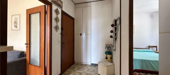 Apartamento de 4 habitaciónes en Rapallo, Italy No. 36569 18