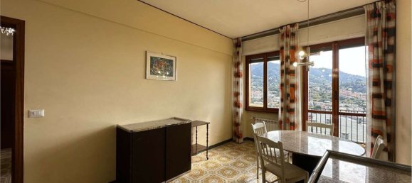 Apartamento de 4 habitaciónes en Rapallo, Italy No. 36569 3