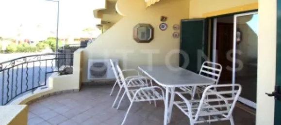 Apartamento de 2 dormitorios en Quarteira, Portugal No. 80757 22