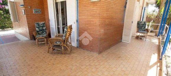 4 bedrooms Villa in Santa Marinella, Italy No. 276820 5