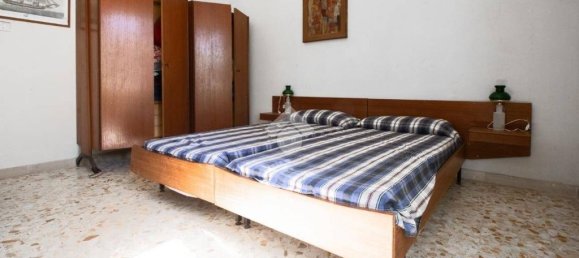 4 bedrooms Villa in Santa Marinella, Italy No. 276820 14