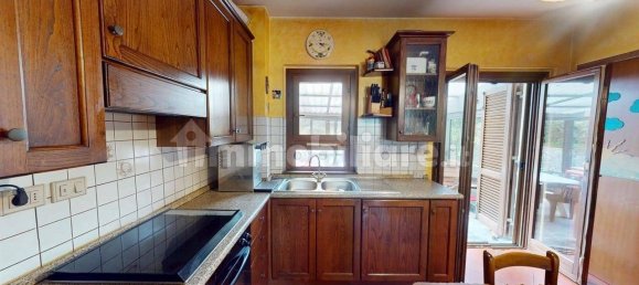 3 bedrooms House in San Godenzo, Italy No. 283156 8